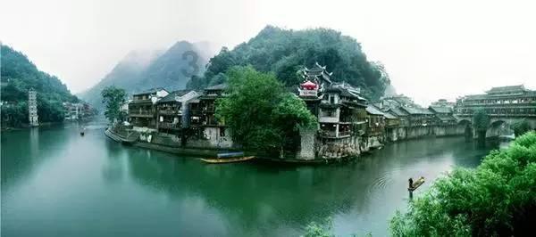 逃出诡异庄园
